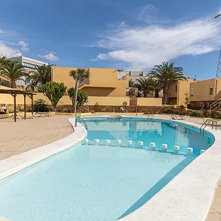 Apartament Private Terrace - Pool - Wifi *